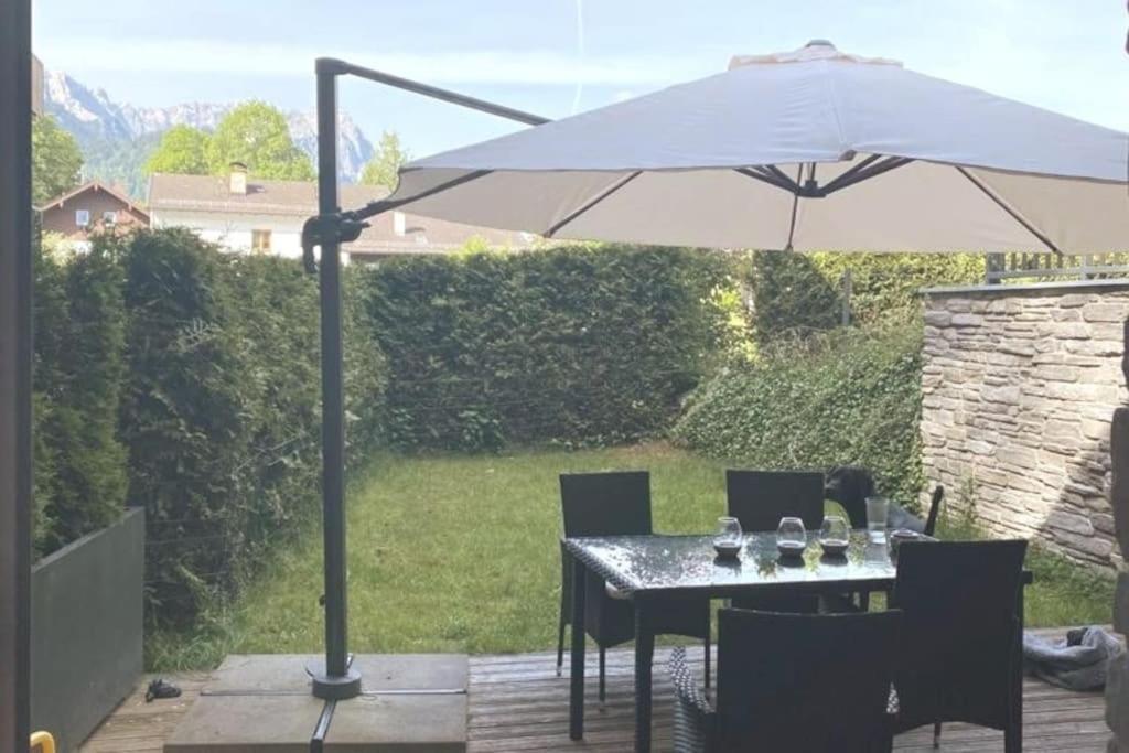 Zentral, Ruhig & Stilvoll Mit Bergpanorama+ Garten 加爾米施-帕滕基興 外观 照片